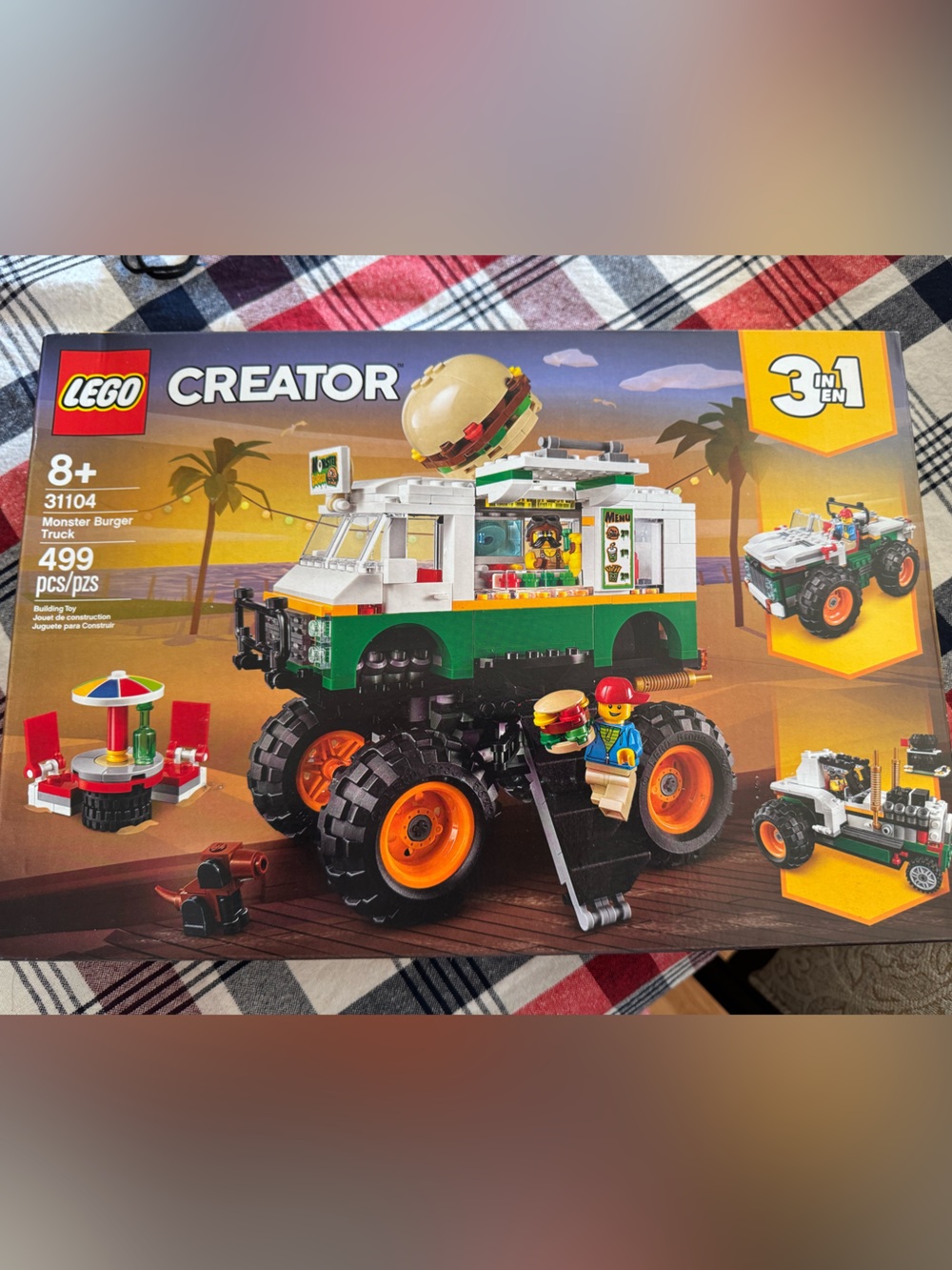 NIB Lego Creator Monster Burger Truck 3-in1 set 31104